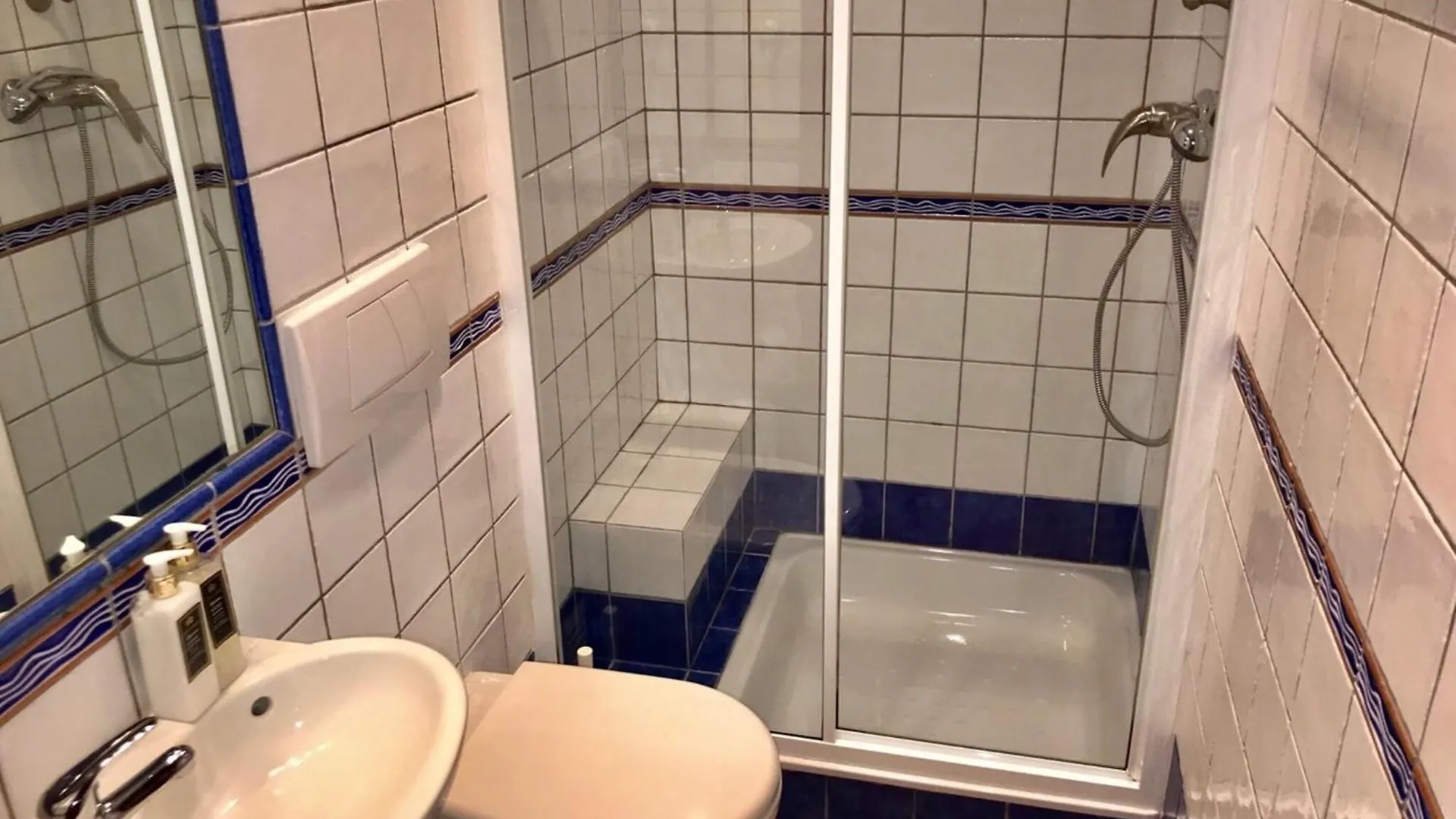Semesterbostad Family-Friendly Villa In Benagil Portugal