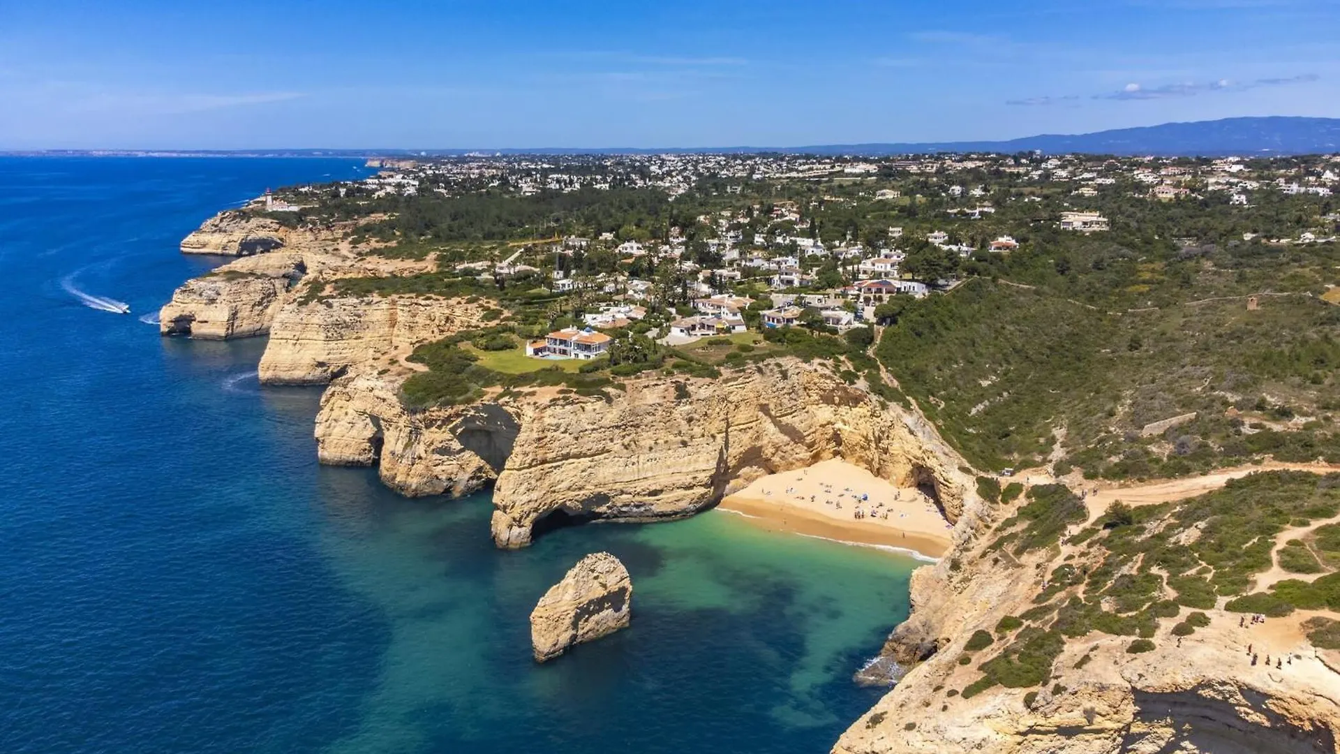 Semesterbostad Family-Friendly Villa In Benagil Portugal