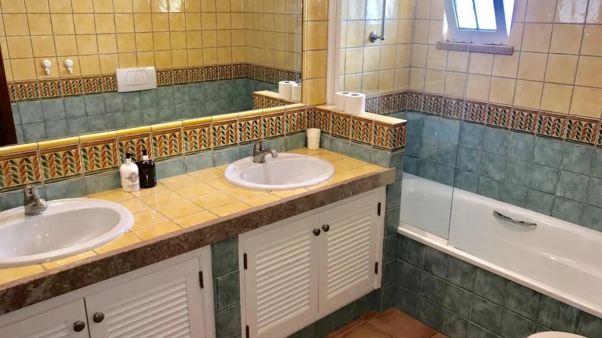 Family-Friendly Villa In Benagil Semesterbostad